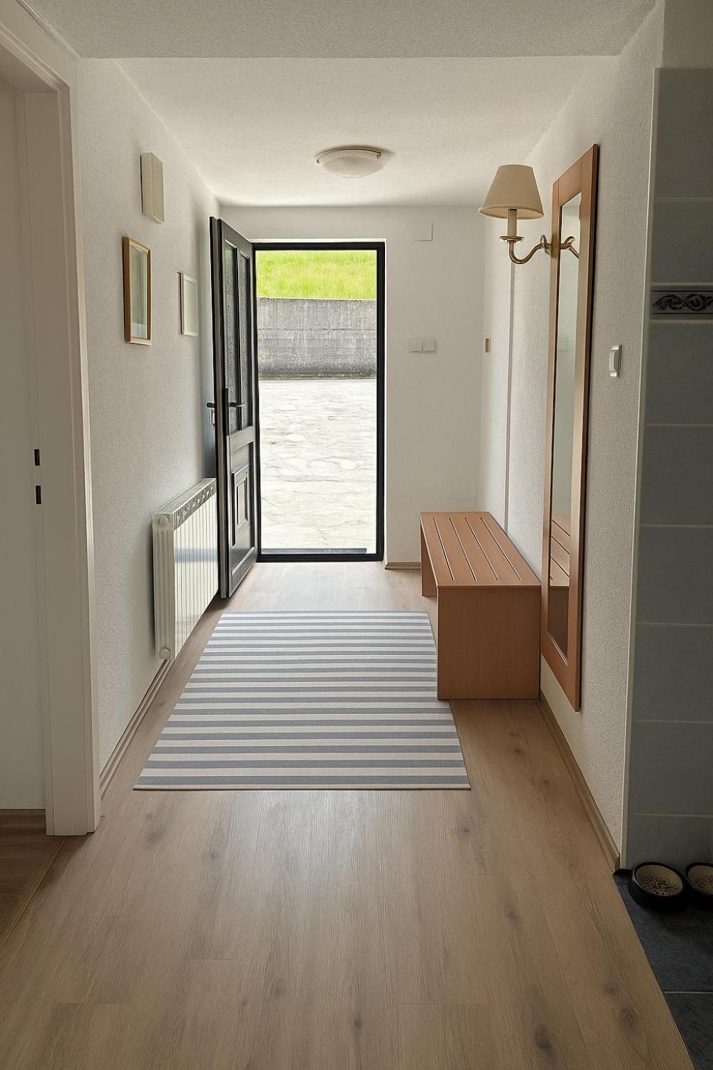 28 Apartament